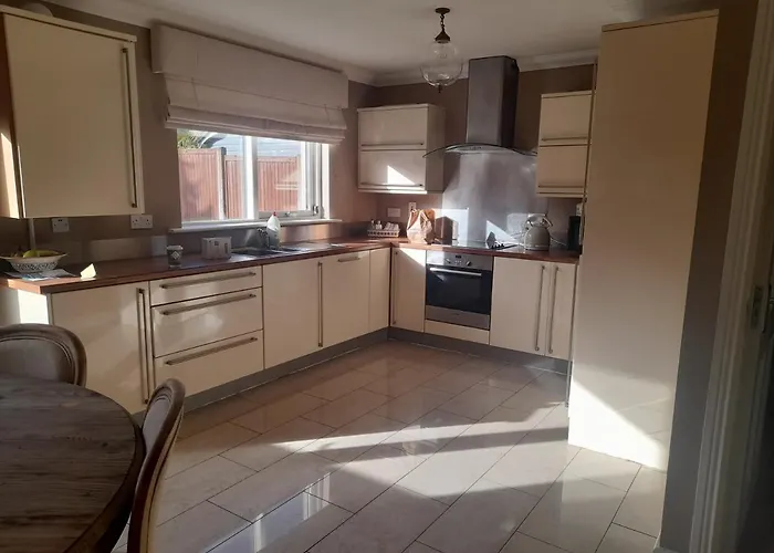 112 Roseberry Hill *